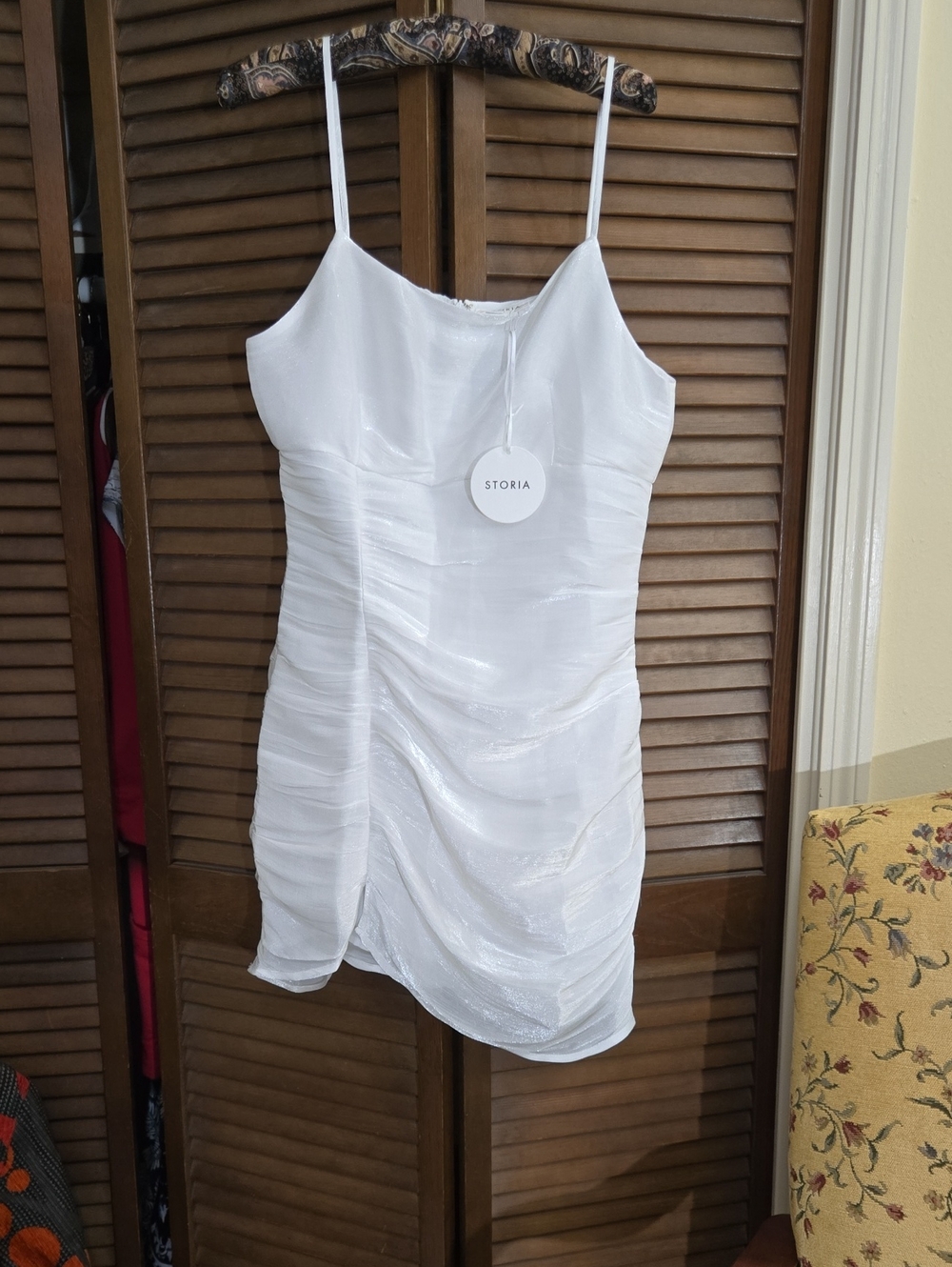 Storia White Ruched Spaghetti Strap Cocktail Mini Dress